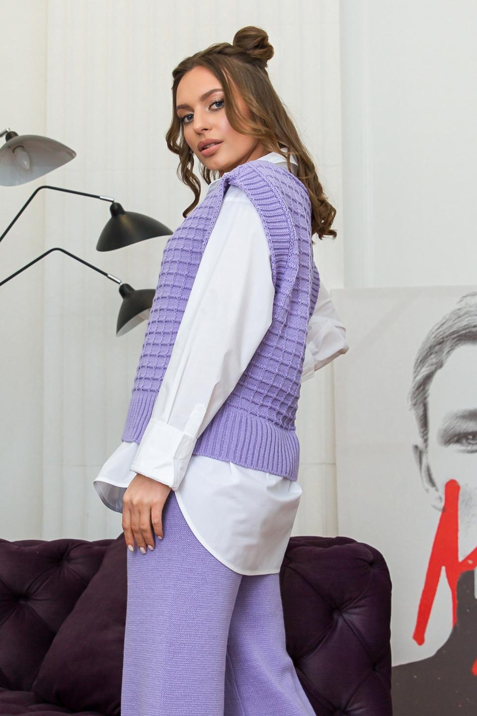 Knitted women&#39;s vest &quot;Molly&quot; (purple)