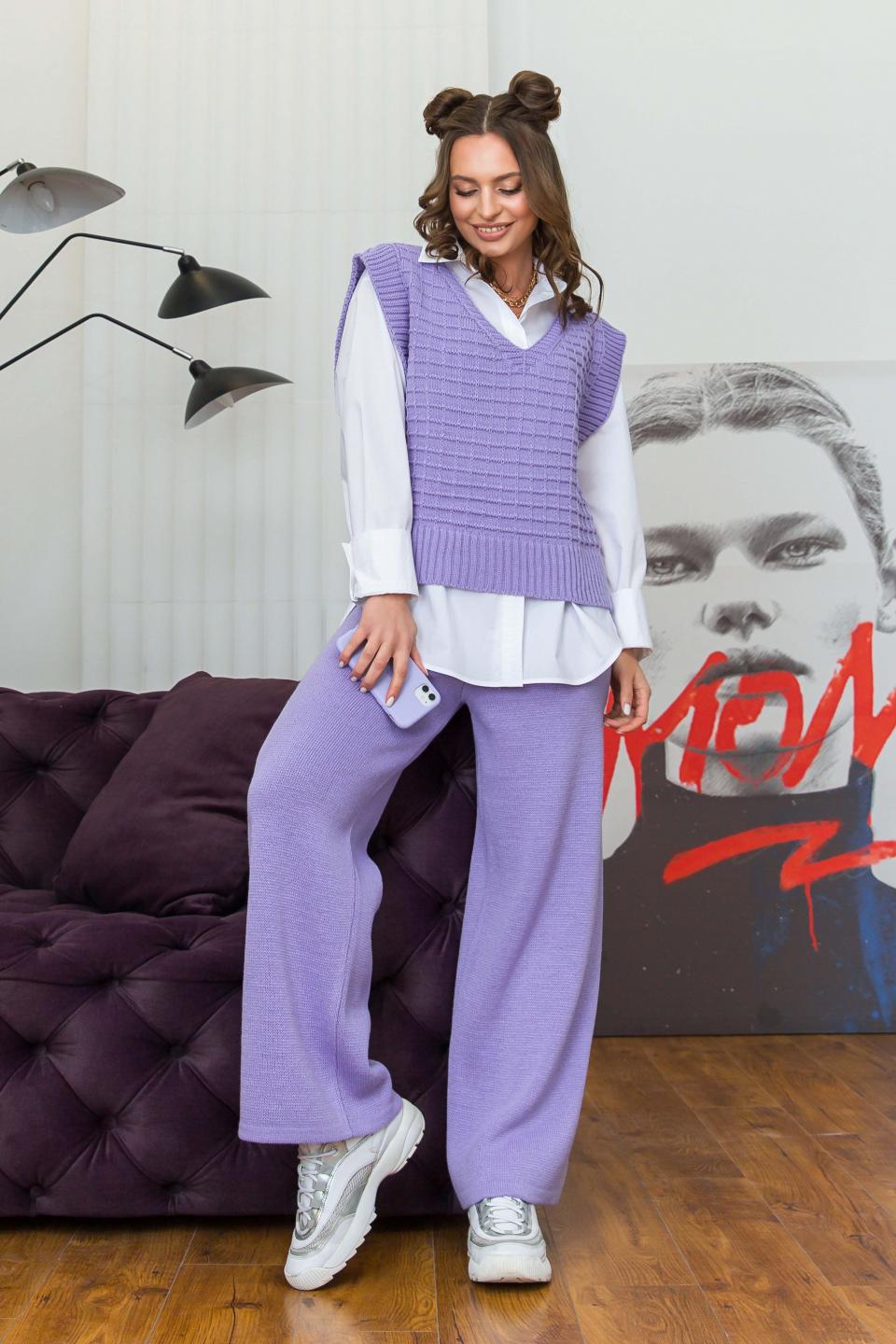 Knitted women&#39;s vest &quot;Molly&quot; (purple)