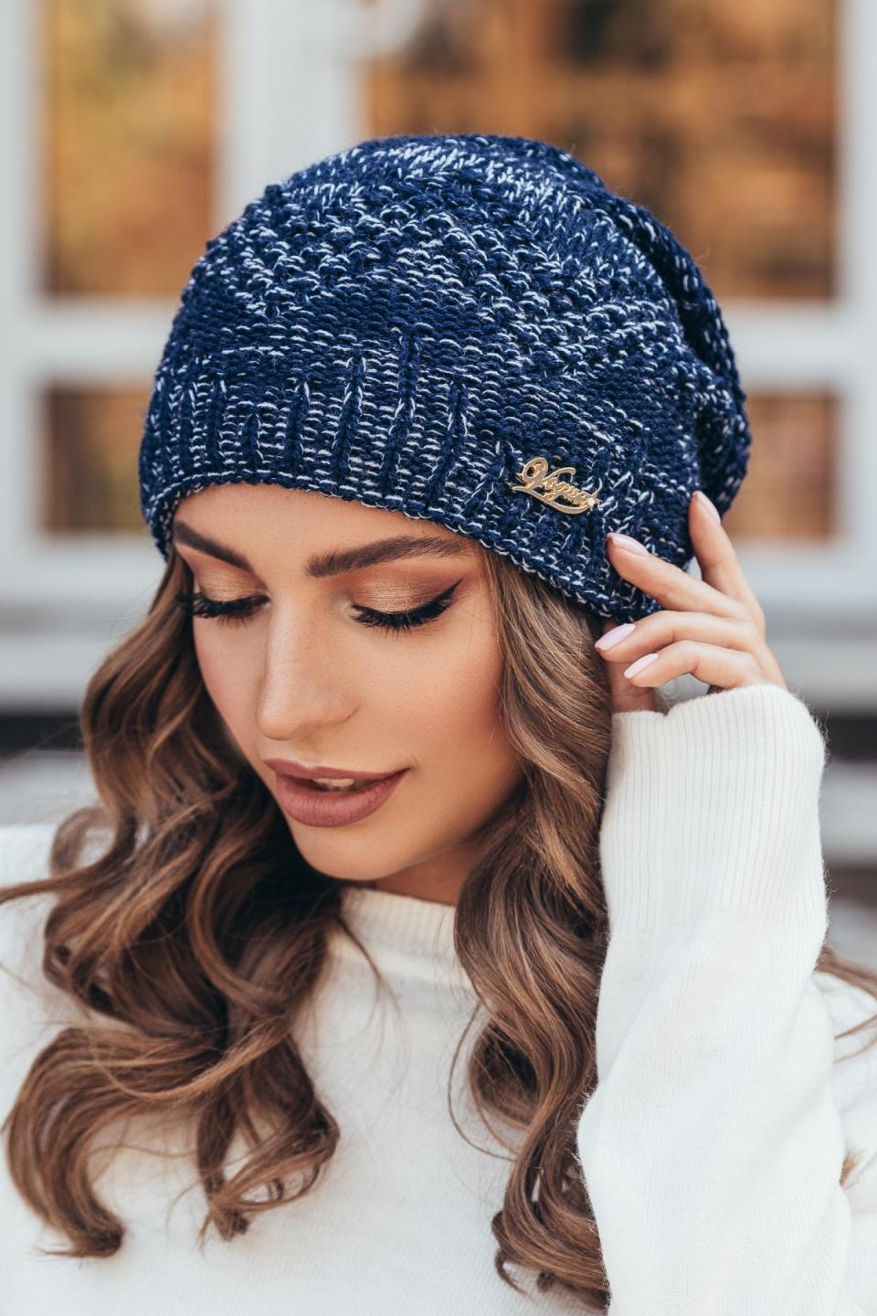 Women&#39;s knitted hat &quot;Isa&quot; (jean melange)