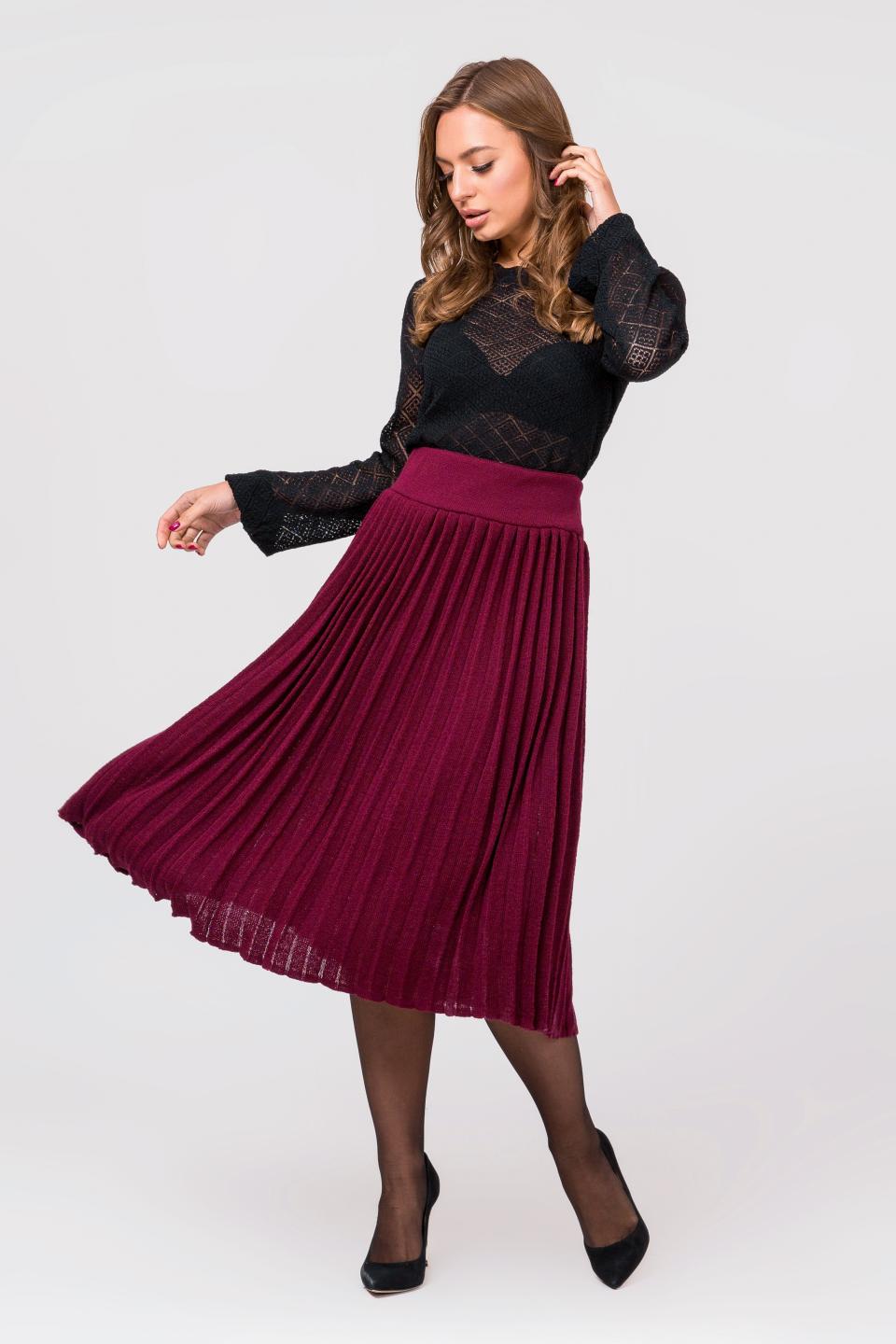 Pleated Midi Knitted Skirt (Marsala)
