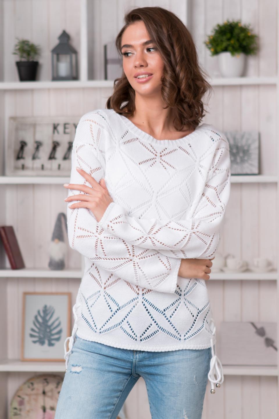Light openwork jumper &quot;Dragonfly&quot; (white)