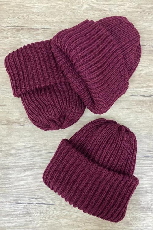 Warm knitted hat "Dance" (burgundy)