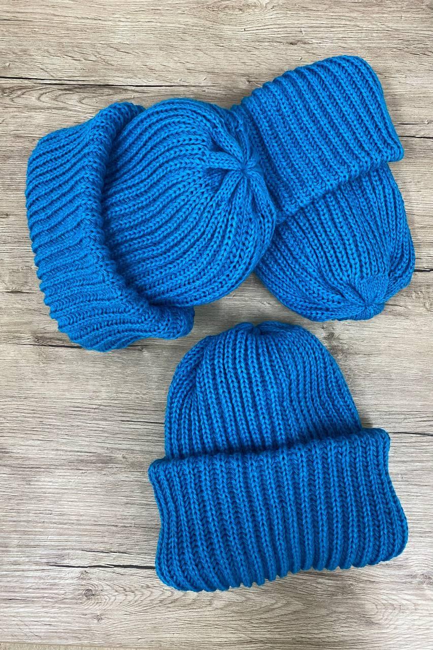 Warm knitted hat &quot;Dance&quot; (turquoise)