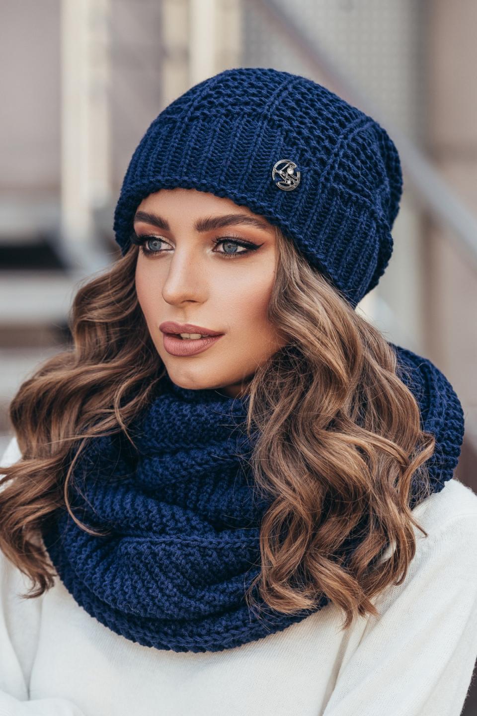 Set: knitted hat and snood &quot;Note&quot; (blue)