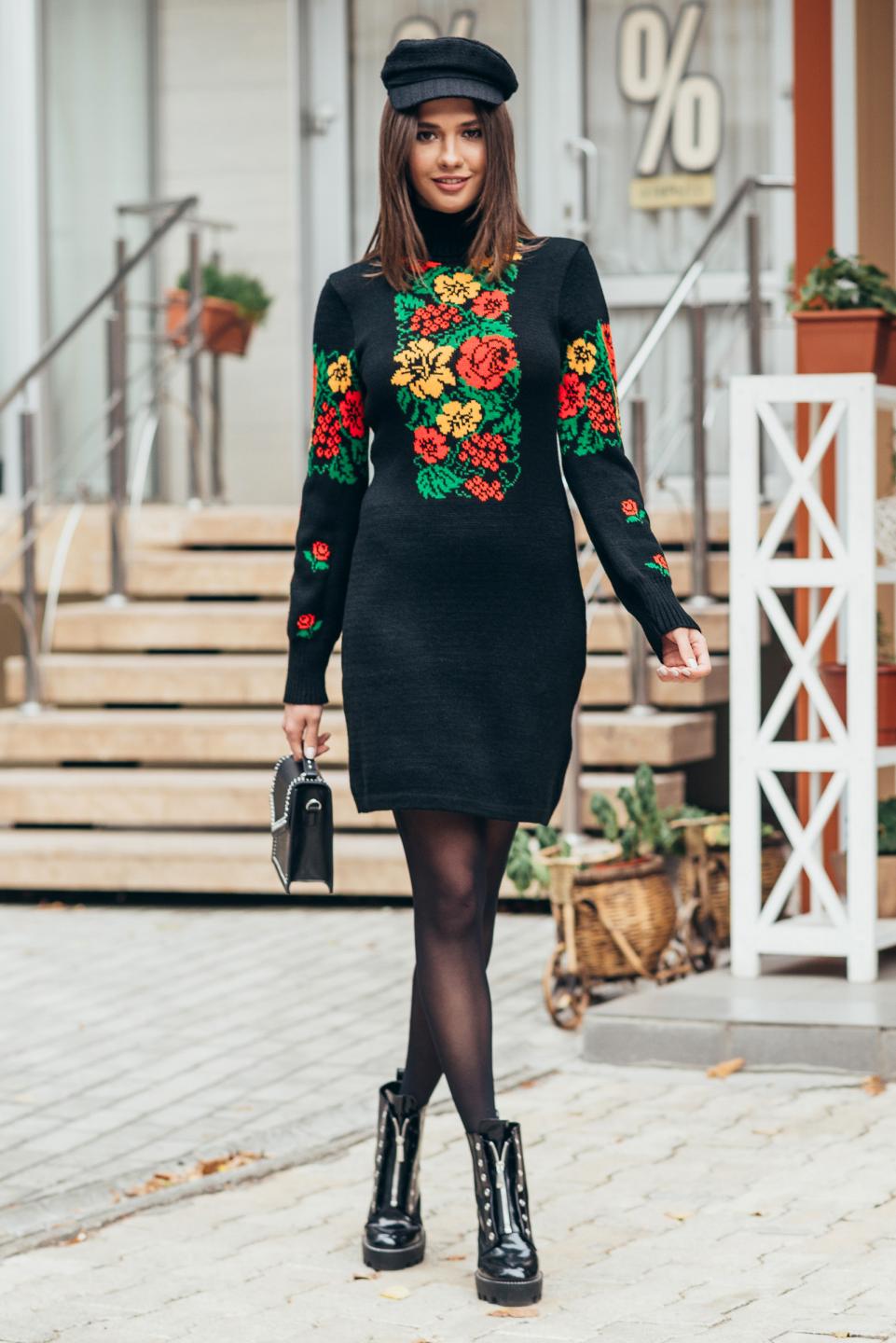 Knitted embroidered dress &quot;Rowberry&quot; (black, red, yellow, green)