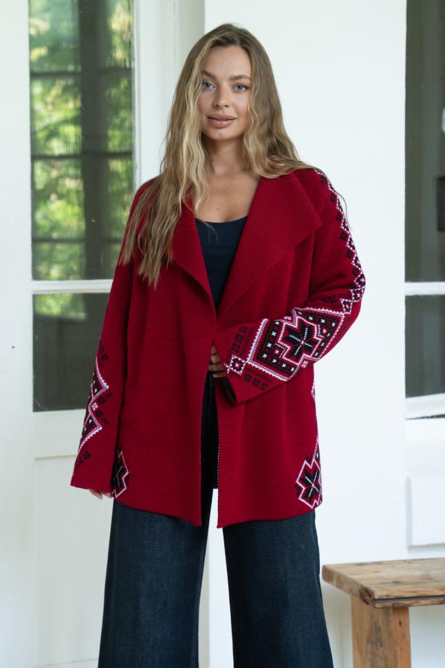 Knitted jacket in ethnic style 