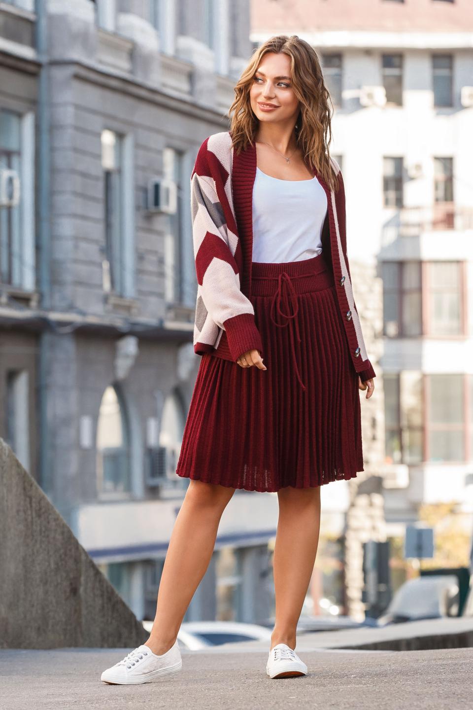 Knitted mini skirt (burgundy)