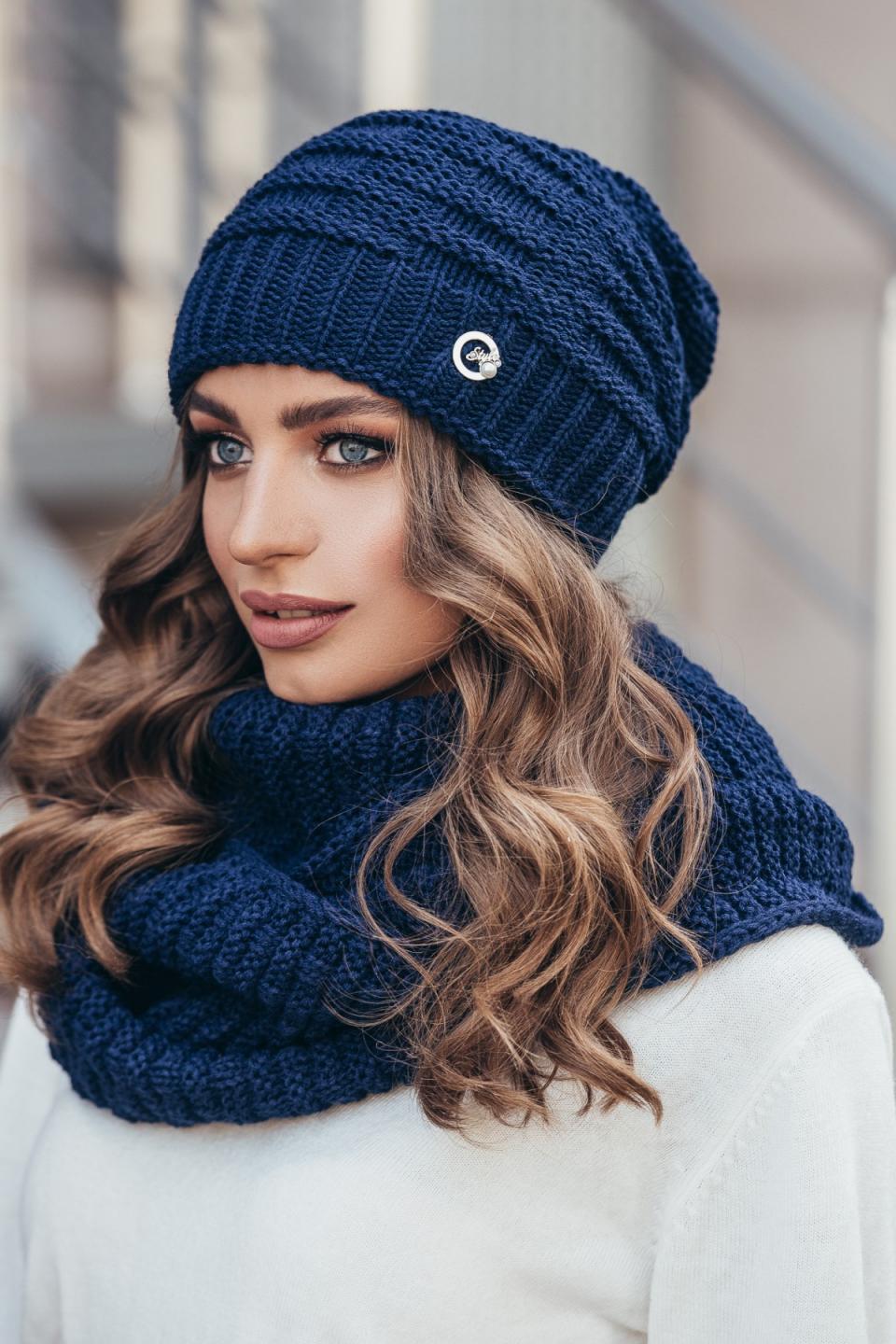 Теплая женская шапка «Рафинад» (синий)